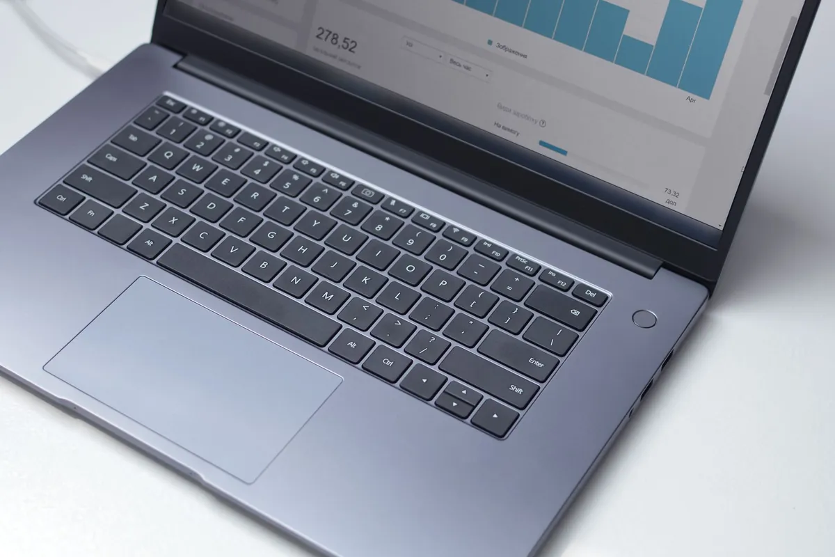 Installatie van Dreamweaver via de Creative Cloud-app op een laptop
